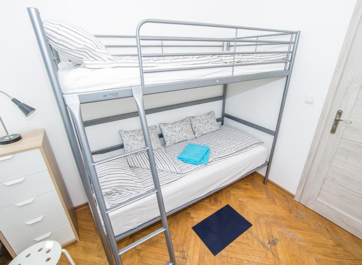 Uwh Hostel Gdansk Dış mekan fotoğraf