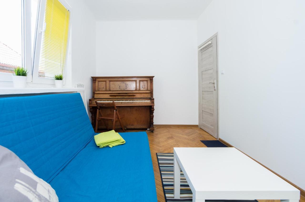 Uwh Hostel Gdansk Dış mekan fotoğraf