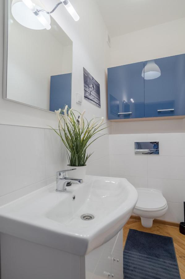 Uwh Hostel Gdansk Dış mekan fotoğraf